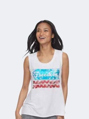NWT Rock & Republic White Tank with Blue and Red 'Freedom Stars' Graphic SM
